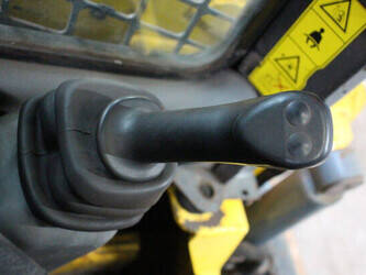 2019-gehl-r165-1398034-44523188