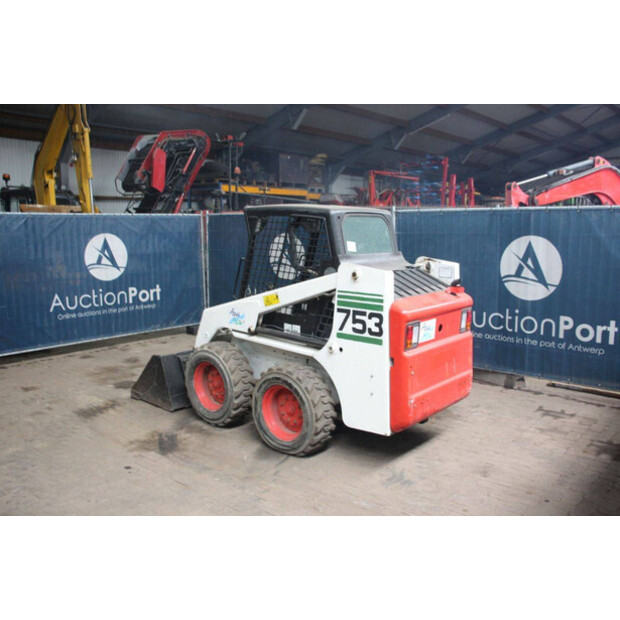 BOBCAT 753-44523198