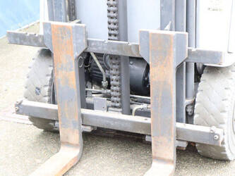 2004-still-rx50-16-1398040-44523364