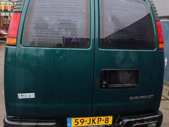 2000-chevrolet-chevy-van-44523534