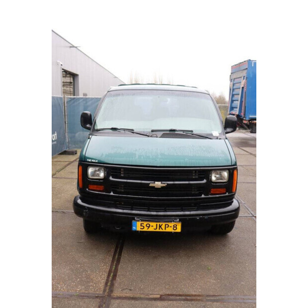 2000 Chevrolet Chevy Van-44523537