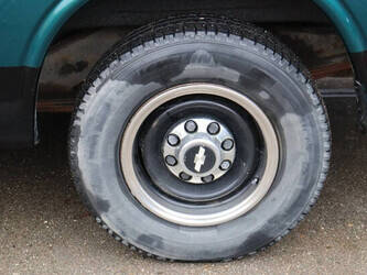 2000-chevrolet-chevy-van-44523543