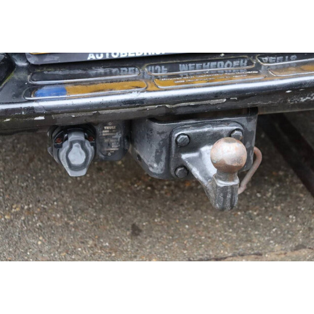 2000 Chevrolet Chevy Van-44523545