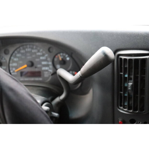 2000 Chevrolet Chevy Van-44523557