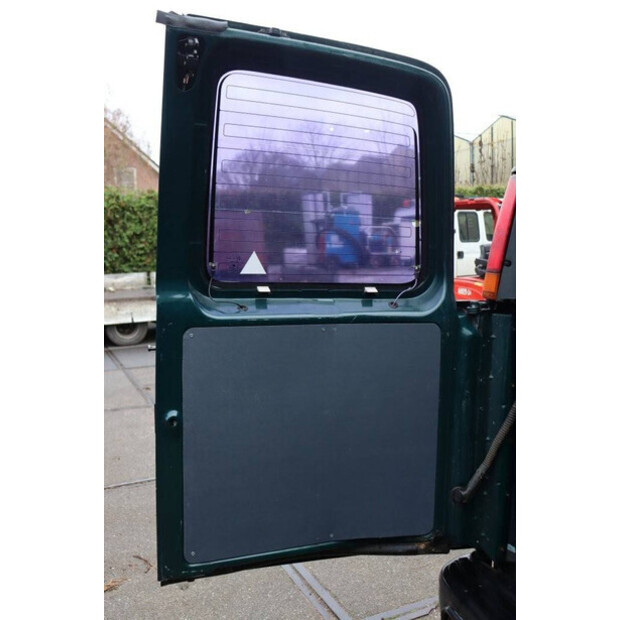 2000 Chevrolet Chevy Van-44523562