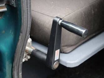 2000-chevrolet-chevy-van-44523578