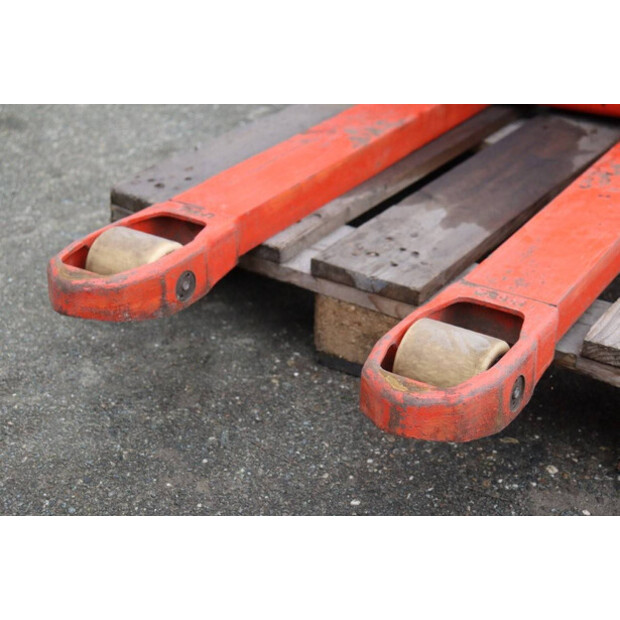 ليندي L12-44523627