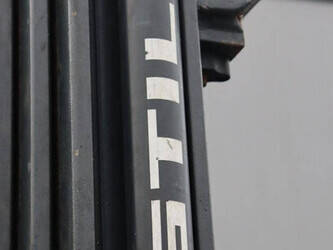 2006-still-rx50-13-44523640