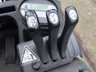 2006-still-rx50-13-44523651