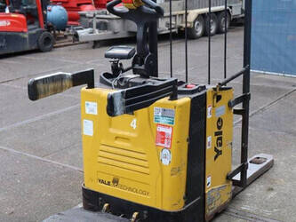 2008-yale-mp20x-44523664