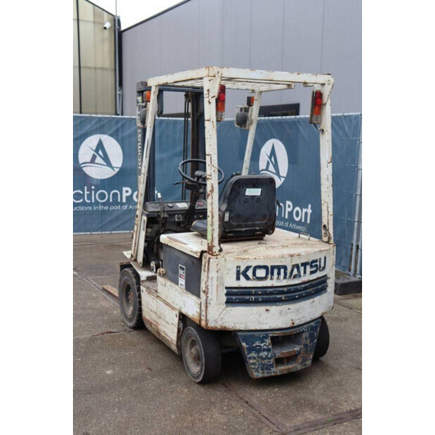 1990 Komatsu FB15-5-44523710