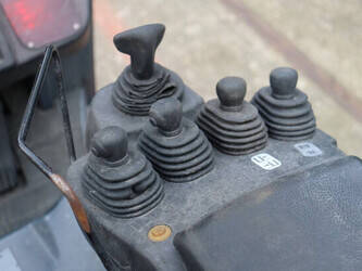 2021-toyota-8fbe18t-44523870