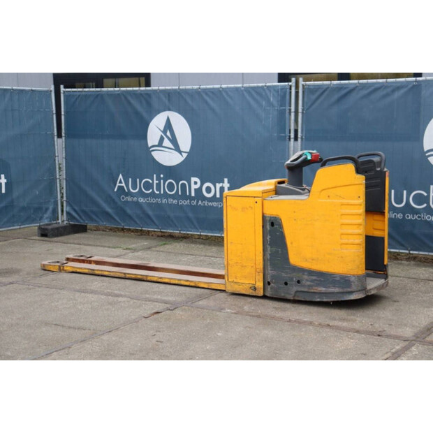 2016 جنجهينريتش ERE 225-44523912