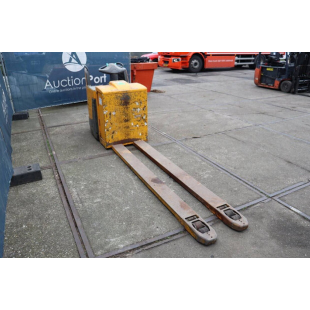 2016 جنجهينريتش ERE 225-44523916