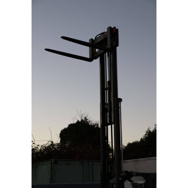 2016 Linde H18D-01-44523977