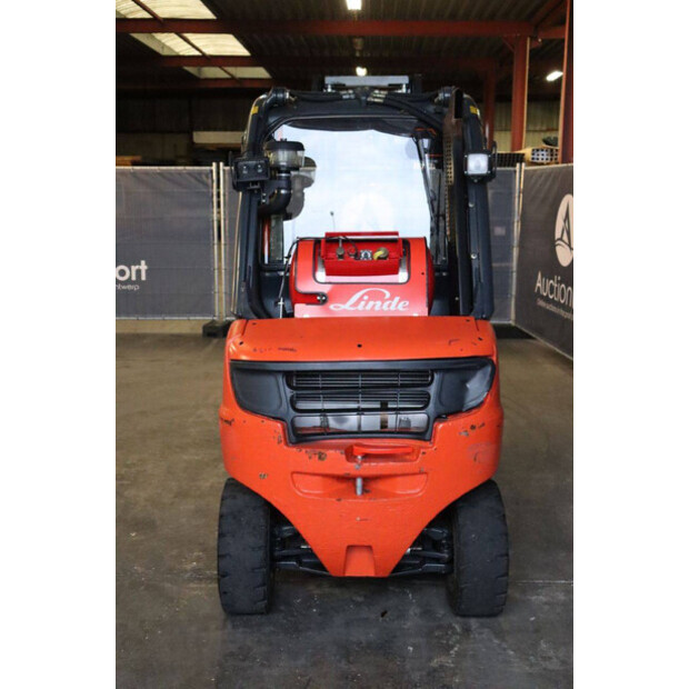 2011 Linde H35T-01-44524025