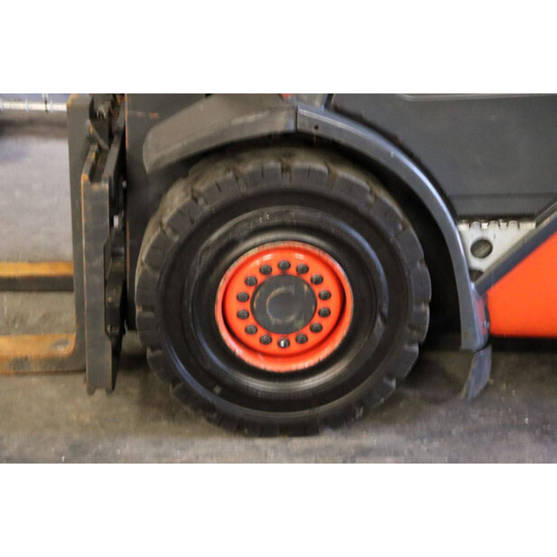 2011 Linde H35T-01-44524034