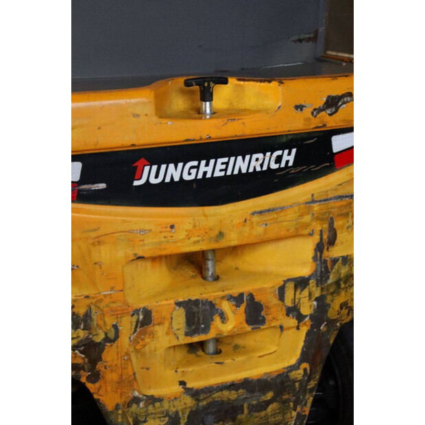 2018 Jungheinrich EFG 320-44524079