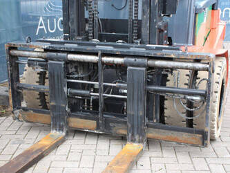 2016-toyota-8fbmt50-1398064-44524179