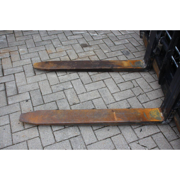 2016 تويوتا 8FBMT50-44524181