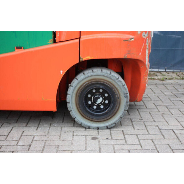 2016 تويوتا 8FBMT50-44524185