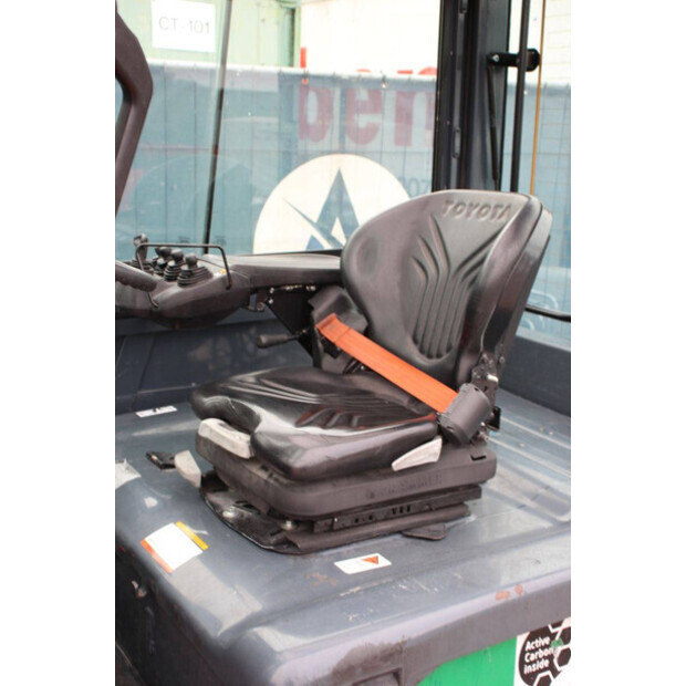 2016 تويوتا 8FBMT50-44524194