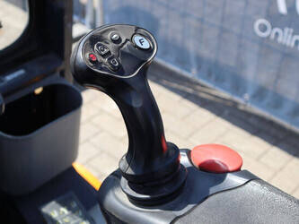 2003-still-r20-20p-1398066-44524262