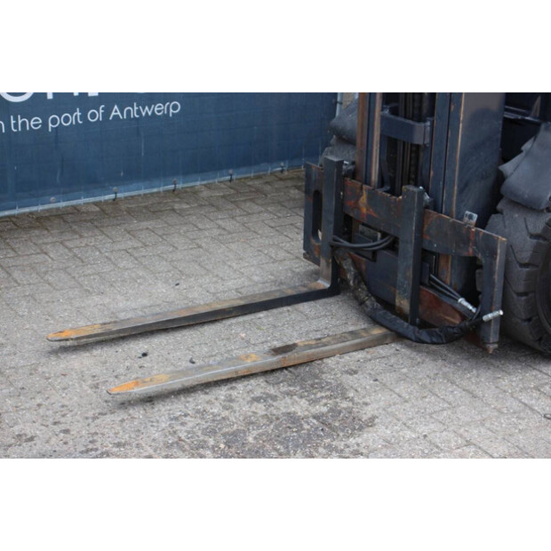 2011 Linde H25D-44524481