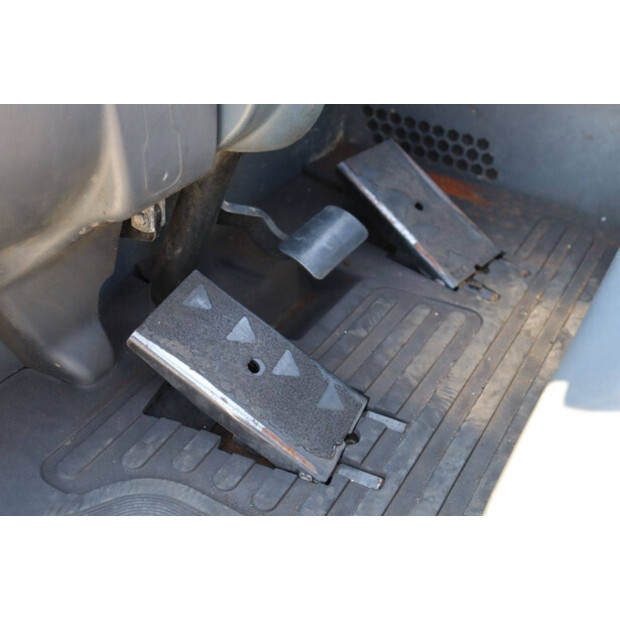 Caterpillar 2EP500-44524601