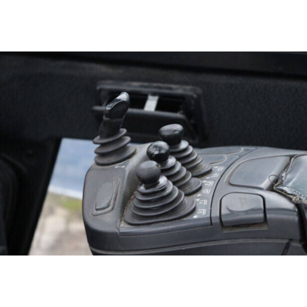 2017 ليندي H50 EX D-44524677