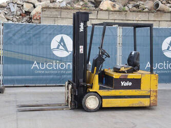 صورة ل رافعات شوكية 1993 يال ERP 18X