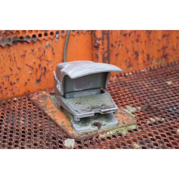 2001 ايتشي SR182-44524809