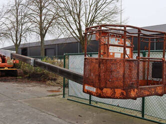 2001-aichi-sr182-1398081-44524820