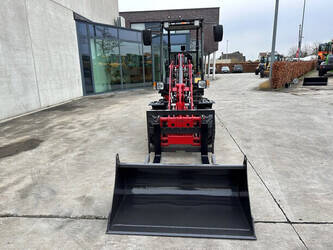 2025-wolf-mini-750-1398082-44524822