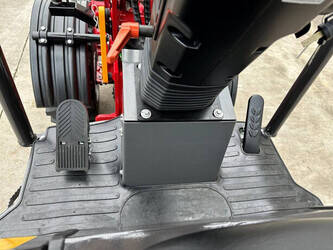 2025-wolf-mini-750-1398082-44524855