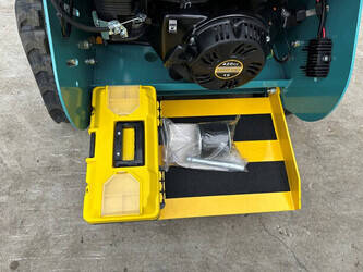 2025-machpro-mp-s300-1398088-44525116