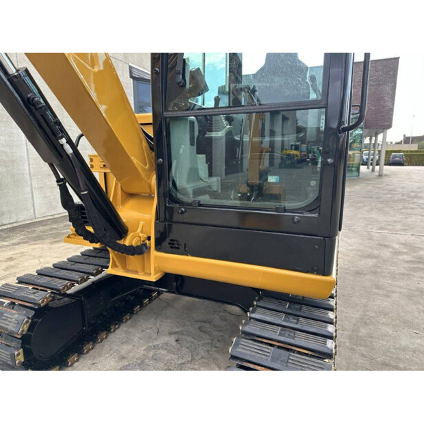 2017 Caterpillar 305.5E2-44525200