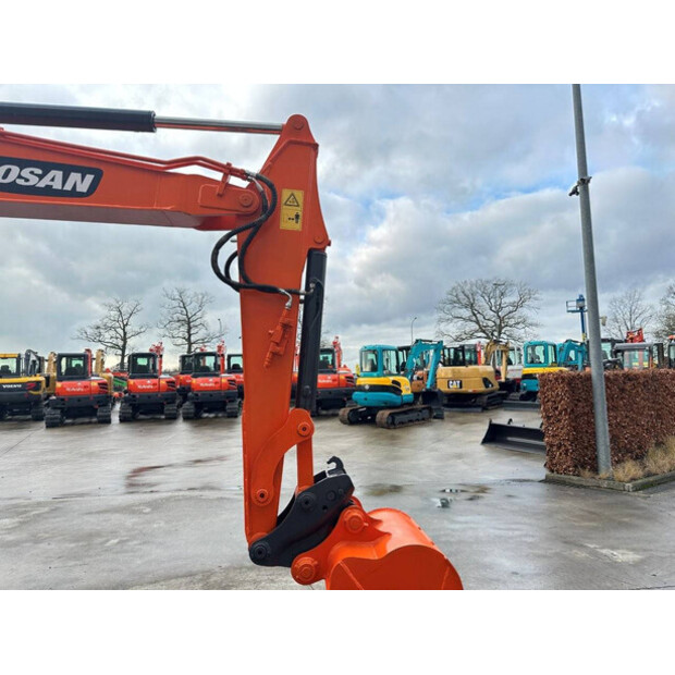 2018 Doosan DX55-9C-44525467