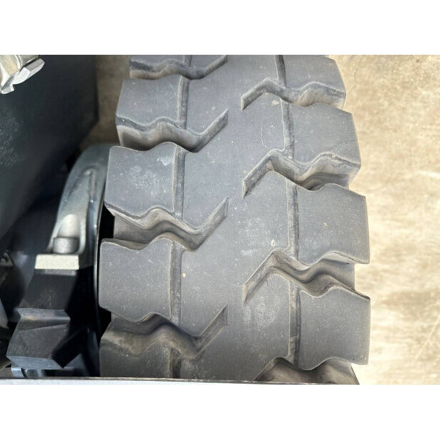 2023 ليندي H50D-44525574