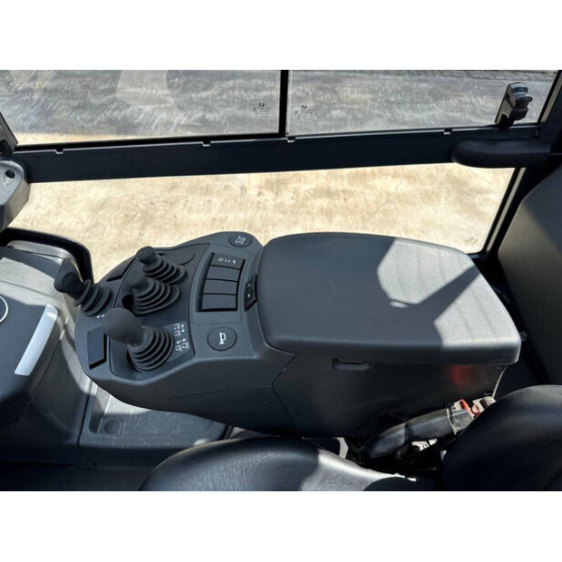 2023 ليندي H50D-44525581