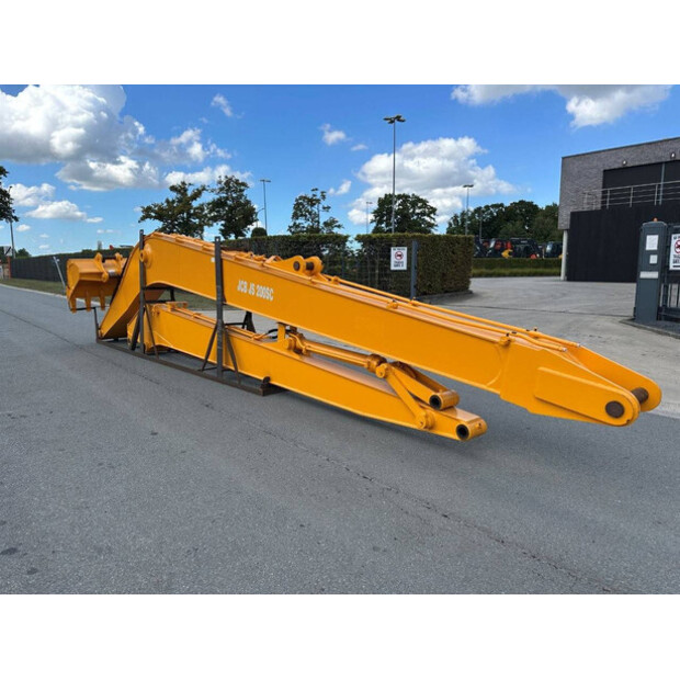 2025 JCB JS200SC-44525649