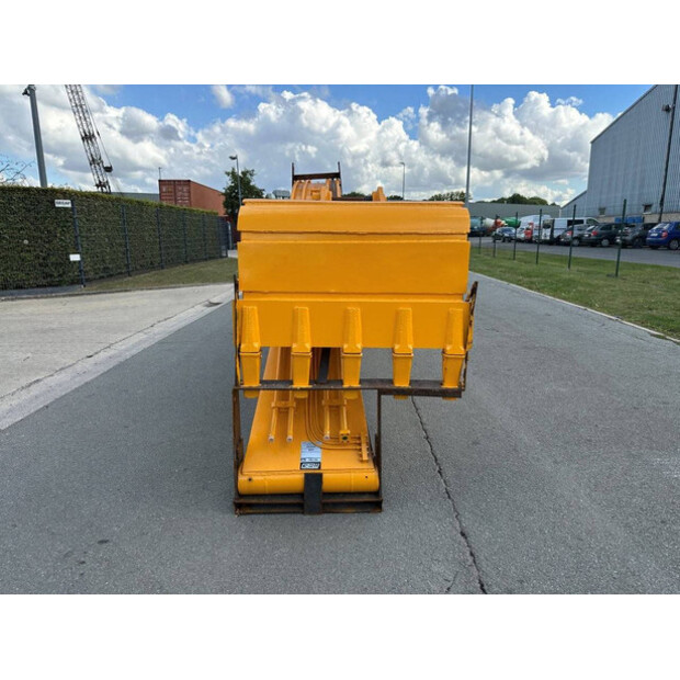 2025 JCB JS200SC-44525652