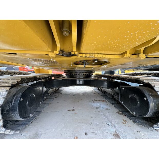 2024 كاتربيلر 323GC-44538567