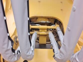 2024-caterpillar-323gc-1398201-44538611