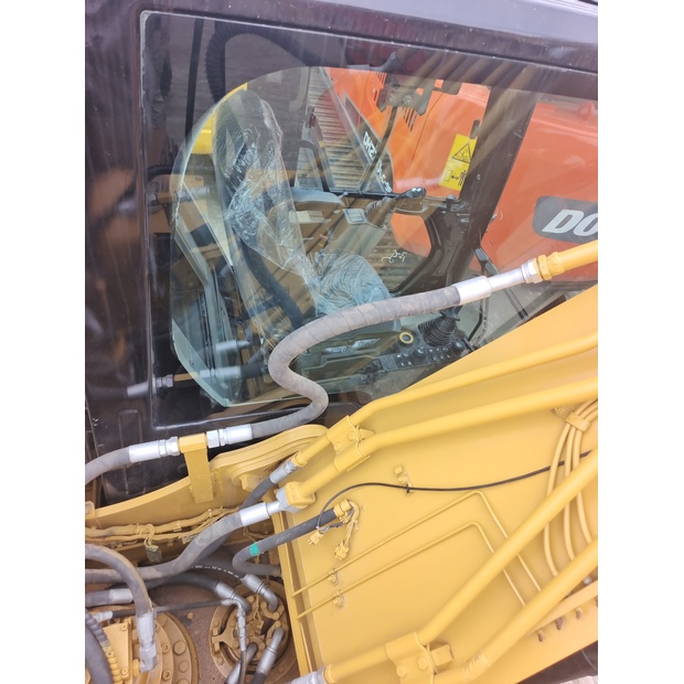 2024 كاتربيلر 323GC-44538615