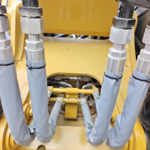 2024 Caterpillar 320GC-44538681