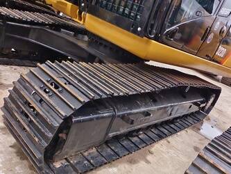 2024-caterpillar-323d-1398206-44538742