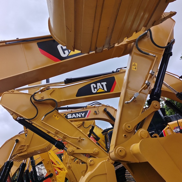 2024 Caterpillar 323D-44538748