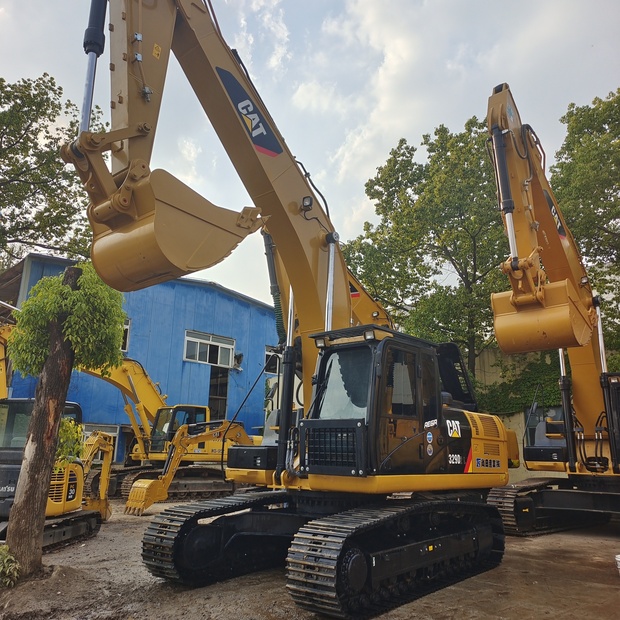 2024 كاتربيلر 329D-44538815