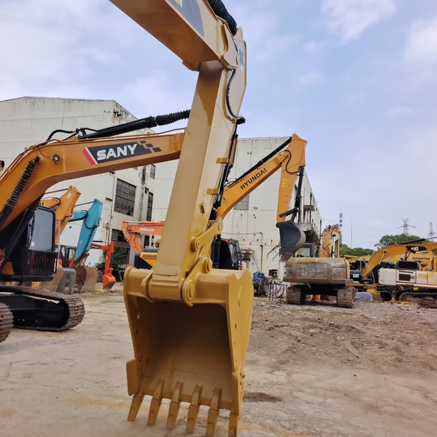 2023 كاتربيلر 329D-44538870